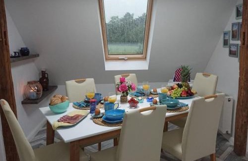 Bobitz Apartment | Holiday Apartment Red Milan