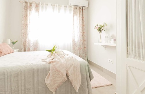 Los Remedios Apartment | Holiday apartment Sevilla for 1 - 5 persons with 2 bedrooms - Holiday apartment