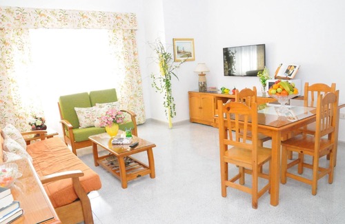 Vecindario Apartment | Holiday apartment Vecindario for 2 - 6 persons with 2 bedrooms - Holiday apartment in one or multi-f