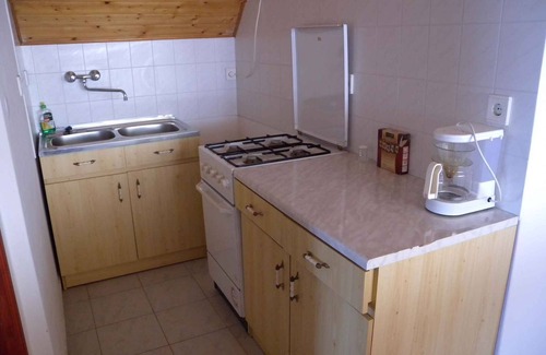 Felsopahok Apartment | Holiday apartment with gazebo and pool