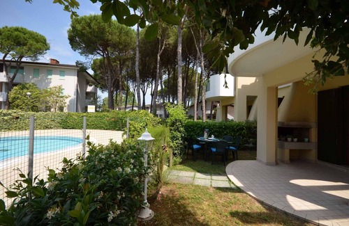 Bibione Pineda Apartment | Holiday apartment with garden and air conditioning