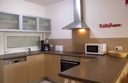 Siofok Aranypart Apartment | Holiday apartment with pool wifi and tasteful decoration