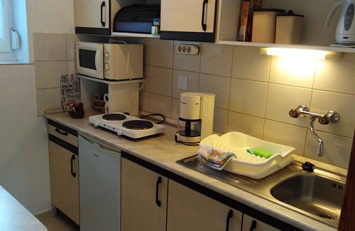 Heviz Apartment | Holiday apartment with terrace, wifi and air conditioning