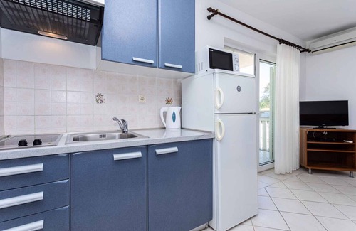 Baska Apartment | Holiday apartment with view of the mountains
