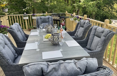 Bont Newydd Ski Chalet | Holiday Cabin Sleeps 5 Glan Gwna Holiday Park