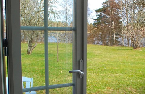 Osterbymo House | Holiday directly on Lake Östra Lägern