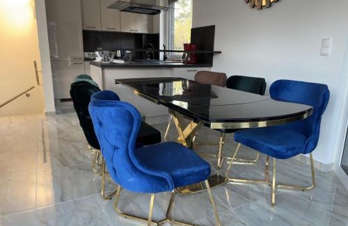 Tornesch House | Holiday Dream House-B for 6 Persons