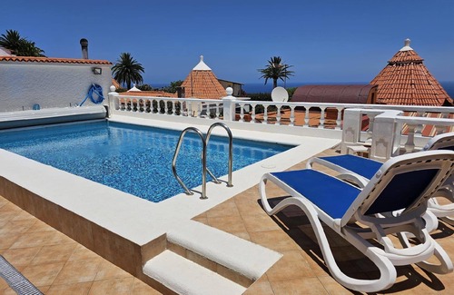 La Victoria de Acentejo House | Holiday home La Palmita with sea view