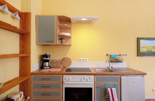 Krakow am See Apartment | Holiday flat 'Holiday flat 1 - barrier-free' with communal garden