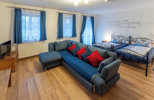Pfaffing Apartment | Holiday flat "Zellbachblick - 380qm" with private terrace between Munich and Lake Chiemsee