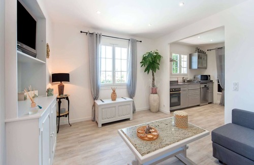 Saint-Jean House | Holiday Home near French Riviera with Pool