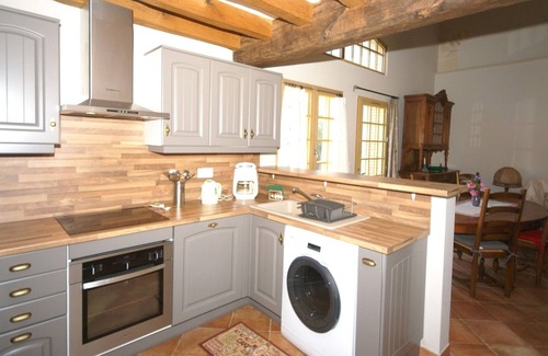 Treilles-en-Gatinais House | Holiday home in Treilles-en-Gâtinais with garden