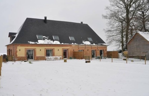 Saint-Crespin House | Holiday house Longueville sur Scie for 1 - 8 persons with 4 bedrooms - Row house
