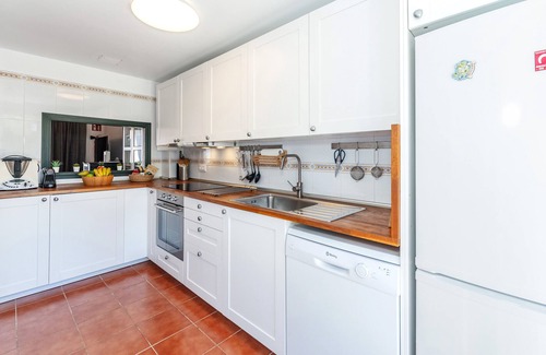 Arenal d'en Castell House | Holiday Home "Maison Menorca" with Sea View, Shared Pool & Wi-Fi