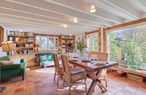 Saint-Thurien House | Holiday Home 2 Chaumières normande by Interhome