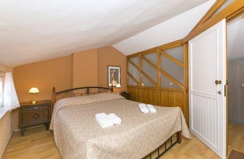 Viskovici House | Holiday home 2 km from the beach, WiFi. Labin