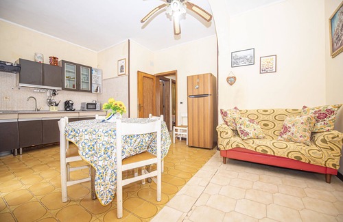 La Strea House | Holiday home 20 meters from the sea