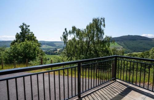 East Lewiston House | Holiday Home Achmony Secluded Westend by Interhome