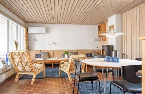 Rødhus House | Holiday Home Aike - 1km from the sea by Interhome
