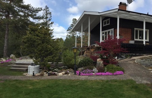 Uddevalla Municipality House | Holiday home at the Byfjorden