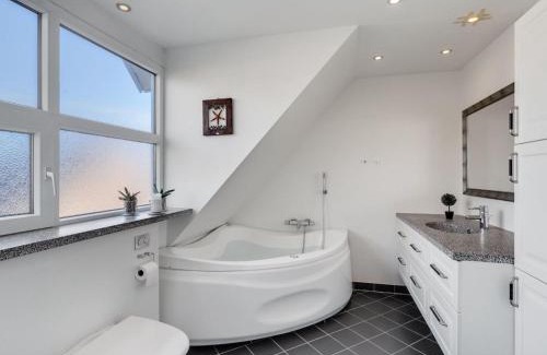 Fur House | Holiday Home Auguste - 1-5km to the inlet by Interhome