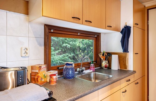 Gro Kussewitz Ski Chalet | Holiday Home "Bachstelze" with Private Garden & Wi-Fi