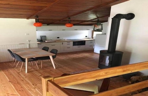 Lipnica House | Holiday Home by Lake with Sandy Beach