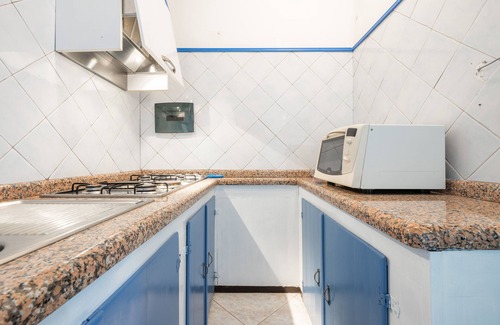 Calasetta House | Holiday Home 'Ca' Secci a Circa 150m dalla Spiaggia' with Sea View and Balcony