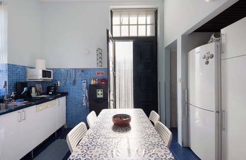 Travanca House | Holiday Home 'Casa Do Mirante' with Private Pool, Private Garden and Wi-Fi