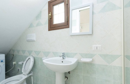 Buddittogliu Straulas House | Holiday Home 'Casa La Cinta' with Mountain View, Wi-Fi and Air Conditioning