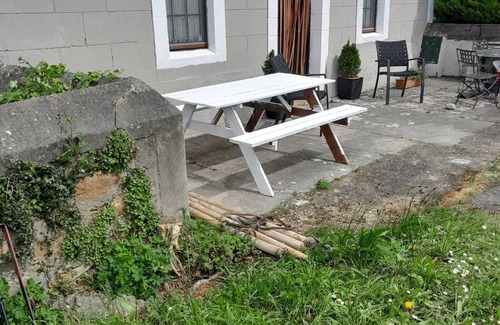 Loza House | Holiday Home 'Casa Leandro' with Mountain View, Private Terrace and Wi-Fi