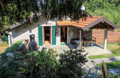 Castello House | Holiday Home Casa Mulino by Interhome