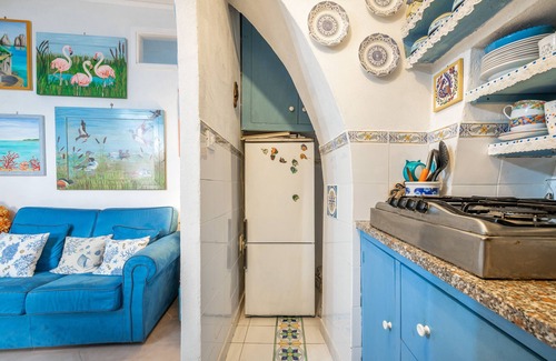 Carloforte House | Holiday Home "Casa San Fruttuoso" near the Beach with Air Conditioning