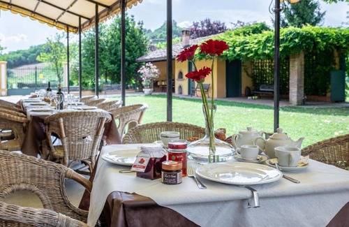 Vigliano d'Asti House | Holiday Home Cascina Virginia-6 by Interhome
