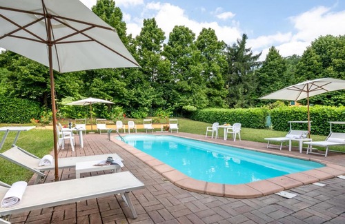 Vigliano d'Asti House | Holiday Home Cascina Virginia-6 by Interhome