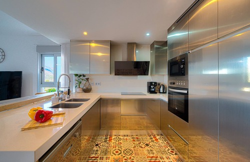Finestrat Villa | Holiday Home "Cristal" with Sea View, Pool & Wi-Fi