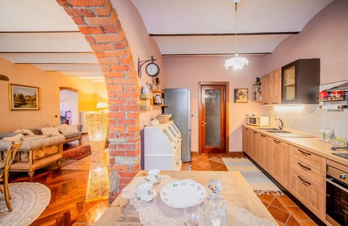 Lucignano Villa | Holiday Home Croce with spa