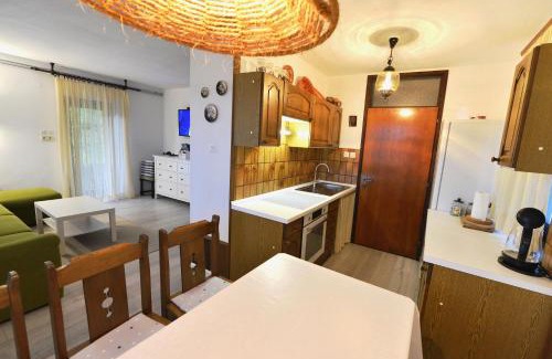 Davca House | Holiday Home Davča