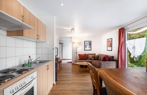 Bungalowdorf an der Talsperre House | Holiday Home 'Bungalow 71' with Private Terrace and Private Garden