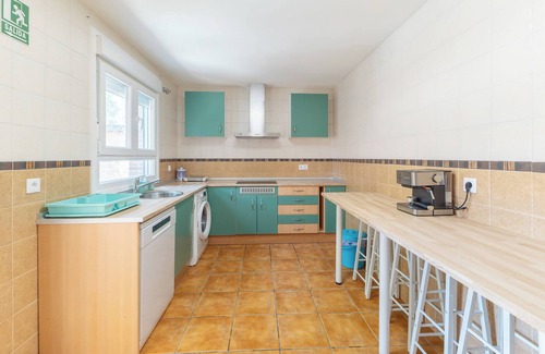 Cobisa House | Holiday Home 'El Balcón A Toledo' with Private Pool, Wi-Fi and Air Conditioning