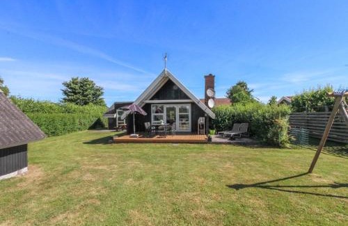 Tørresø House | Holiday Home Elbert - 100m from the sea by Interhome
