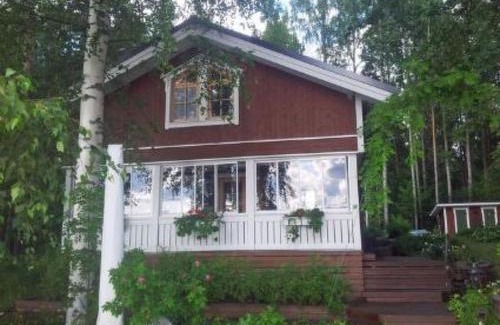 Leppavirta House | Holiday Home Elsanranta by Interhome