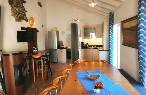 Emmelbaum House | Holiday Home 'Enztal' with Shared Terrace