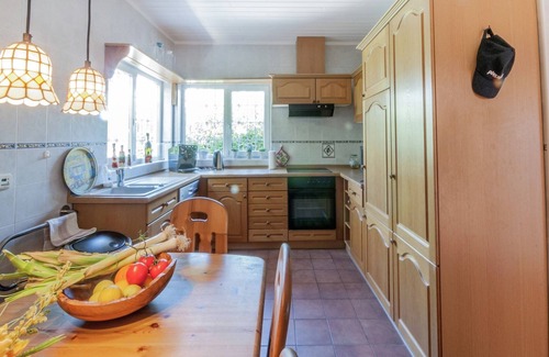 Sant Pere Pescador House | Holiday Home in Sant Pere near Beach