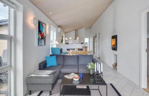 Bog By House | Holiday Home Evangelia - 1-2km from the sea by Interhome