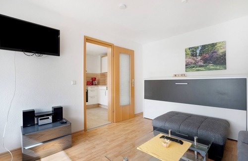 Groskoschen House | Holiday Home 'Ferienhaus' with Private Terrace, Shared Garden and Wi-Fi