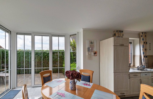 Beckerwitz House | Holiday Home 'Ferienhaus Beckerwitz' with Private Terrace, Private Garden and Wi-Fi