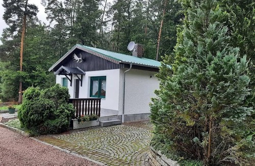 Gerstungen House | Holiday Home 'Ferienhaus Wünschmann' with Private Terrace, Private Garden and Wi-Fi