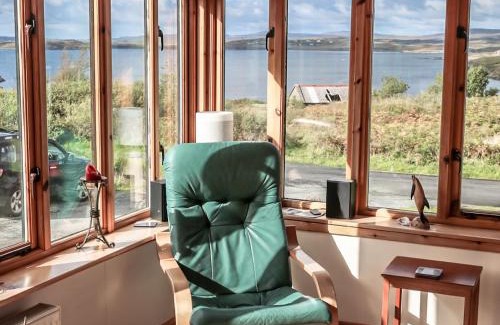 Beinn Orasaigh House | Holiday Home Fiskavaig by Interhome