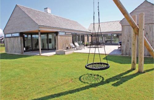 Flovt Strand House | Holiday Home Flovt Havevej